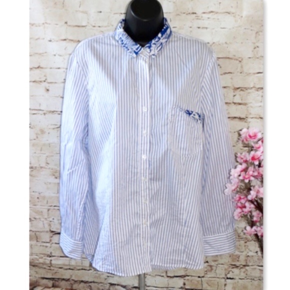 Finley Striped Button-Up Blouse Top - Picture 3 of 8